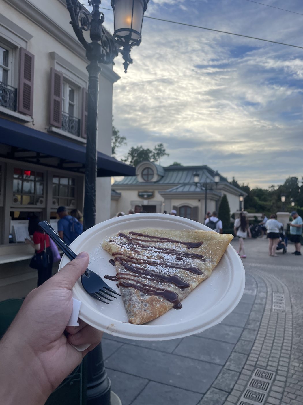 A cr&ecirc;pe in the France pavilion